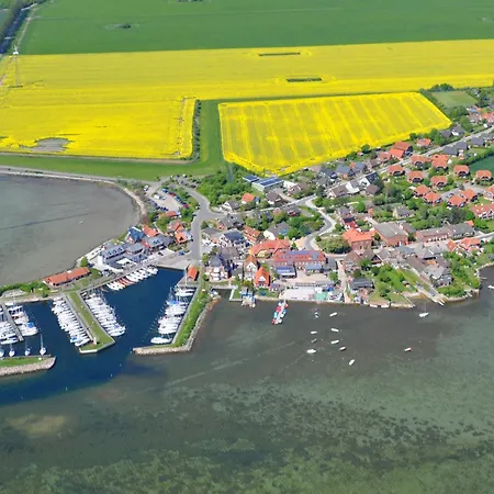 Sonnenstern Lemkenhafen